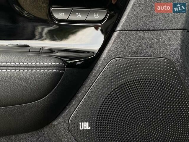 Синий Киа Niro, объемом двигателя 0 л и пробегом 72 тыс. км за 21700 $, фото 3 на Automoto.ua