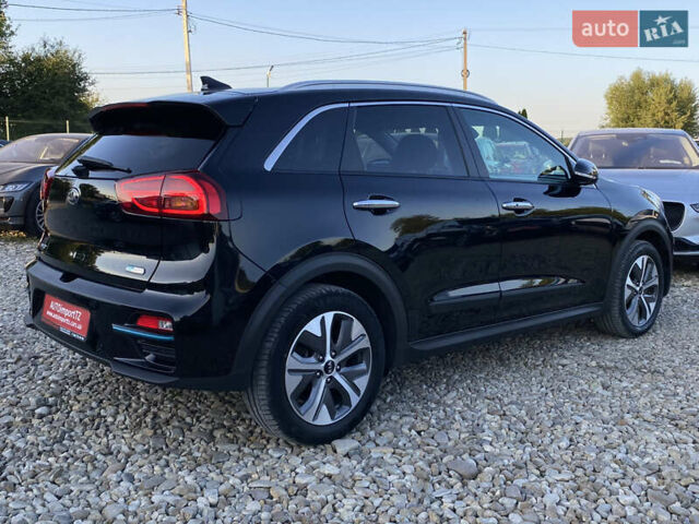 Киа Niro 2020 в Львове на Automoto.ua Синий Киа Niro, объемом двигателя 0 л и пробегом 106 тыс. км за 20900 $, фото 23 на Automoto.ua
