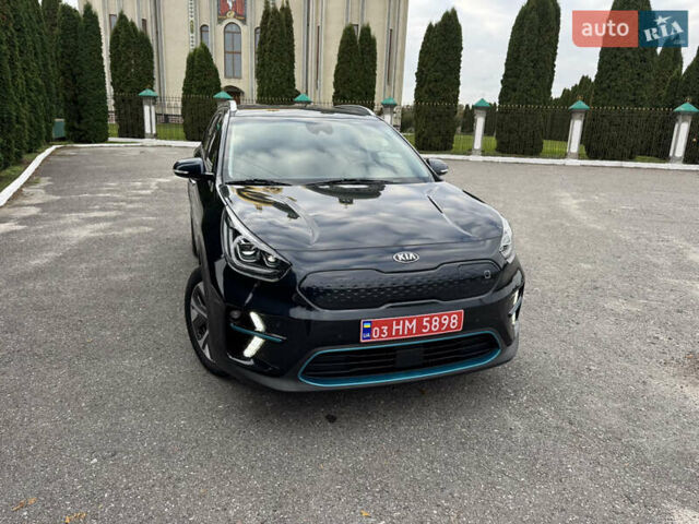 Киа Niro 2020 в Дубно на Automoto.ua Синий Киа Niro, объемом двигателя 0 л и пробегом 156 тыс. км за 19200 $, фото 8 на Automoto.ua