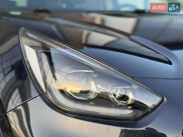 Синий Киа Niro, объемом двигателя 0 л и пробегом 130 тыс. км за 18900 $, фото 45 на Automoto.ua