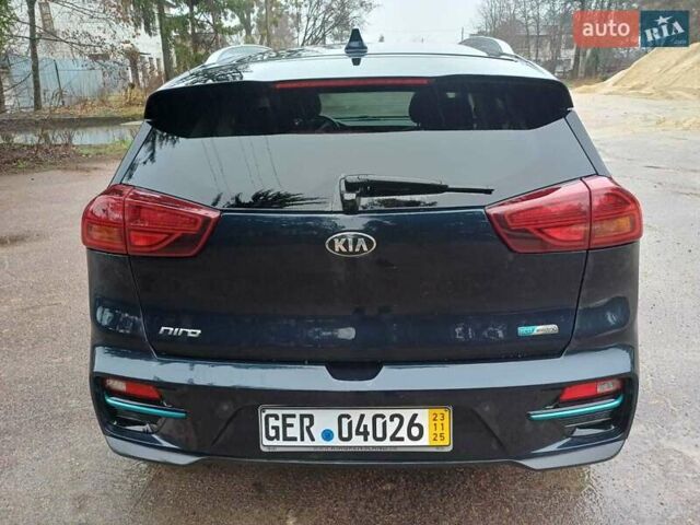Синій Кіа Niro, об'ємом двигуна 0 л та пробігом 157 тис. км за 17800 $, фото 10 на Automoto.ua