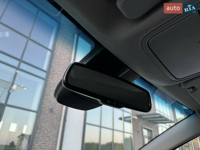 Синий Киа Niro, объемом двигателя 0 л и пробегом 130 тыс. км за 18900 $, фото 84 на Automoto.ua