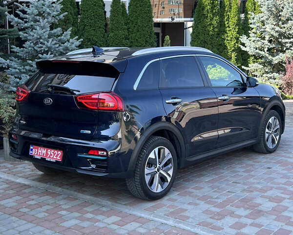 Синий Киа Niro, объемом двигателя 0 л и пробегом 112 тыс. км за 20800 $, фото 6 на Automoto.ua