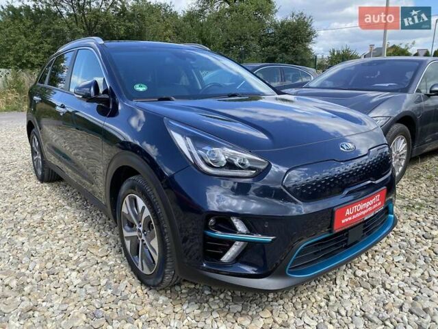 Синій Кіа Niro, об'ємом двигуна 0 л та пробігом 97 тис. км за 21950 $, фото 22 на Automoto.ua