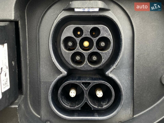 Синий Киа Niro, объемом двигателя 0 л и пробегом 119 тыс. км за 20800 $, фото 12 на Automoto.ua