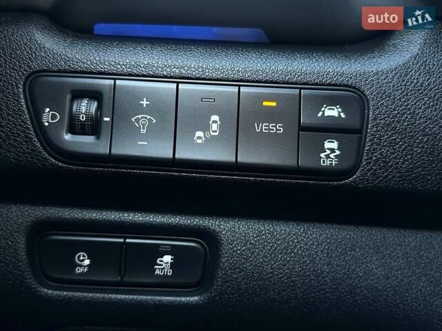 Синий Киа Niro, объемом двигателя 0 л и пробегом 58 тыс. км за 22900 $, фото 39 на Automoto.ua