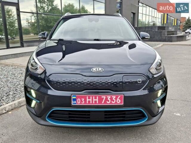 Синий Киа Niro, объемом двигателя 0 л и пробегом 146 тыс. км за 18500 $, фото 2 на Automoto.ua