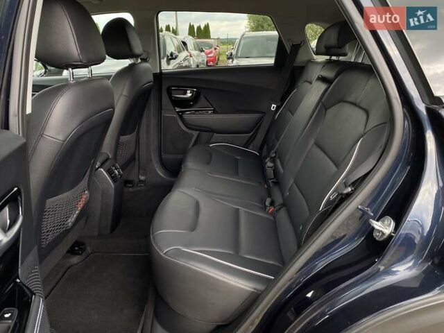 Синий Киа Niro, объемом двигателя 0 л и пробегом 72 тыс. км за 21700 $, фото 56 на Automoto.ua