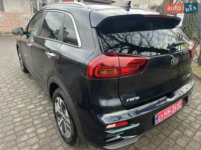 Синій Кіа Niro, об'ємом двигуна 0 л та пробігом 170 тис. км за 18300 $, фото 3 на Automoto.ua