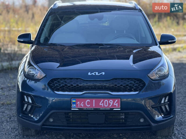 Синій Кіа Niro, об'ємом двигуна 1.58 л та пробігом 76 тис. км за 21300 $, фото 3 на Automoto.ua