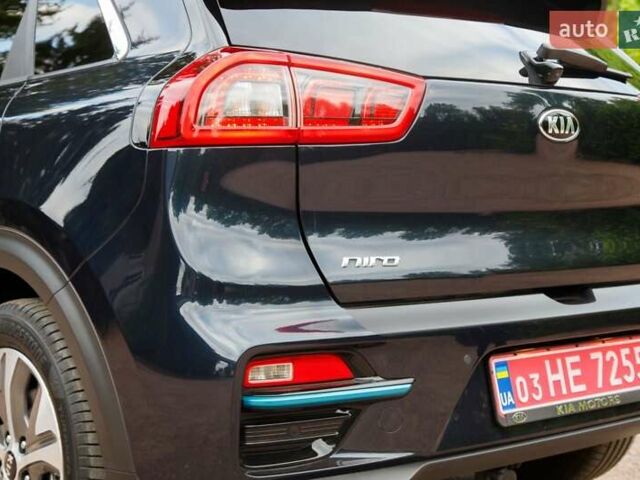Синий Киа Niro, объемом двигателя 0 л и пробегом 99 тыс. км за 17950 $, фото 39 на Automoto.ua