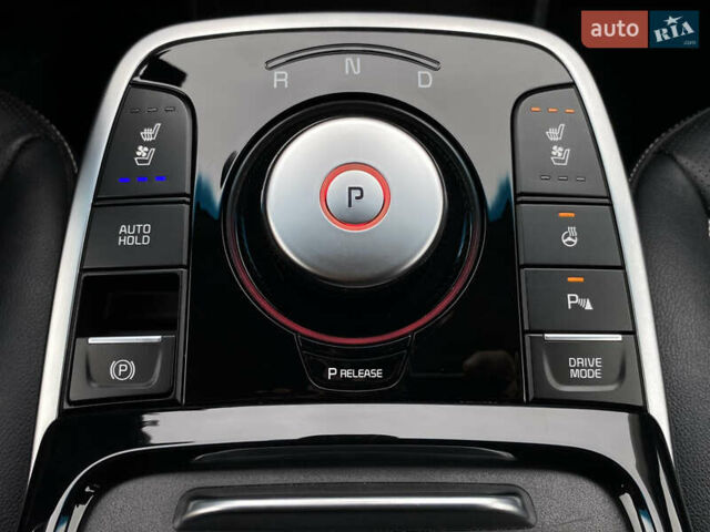 Синий Киа Niro, объемом двигателя 0 л и пробегом 119 тыс. км за 20800 $, фото 7 на Automoto.ua