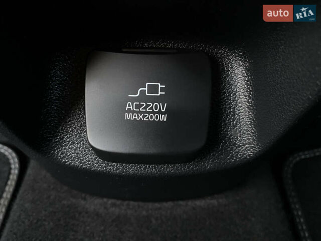 Синій Кіа Niro, об'ємом двигуна 0 л та пробігом 76 тис. км за 22900 $, фото 11 на Automoto.ua