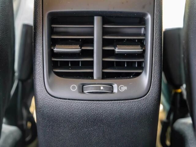Синий Киа Niro, объемом двигателя 1.6 л и пробегом 40 тыс. км за 9400 $, фото 10 на Automoto.ua