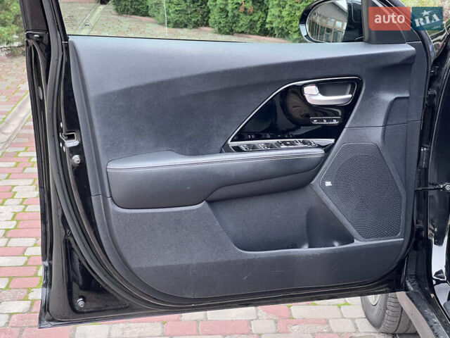 Синій Кіа Niro, об'ємом двигуна 0 л та пробігом 107 тис. км за 19200 $, фото 18 на Automoto.ua