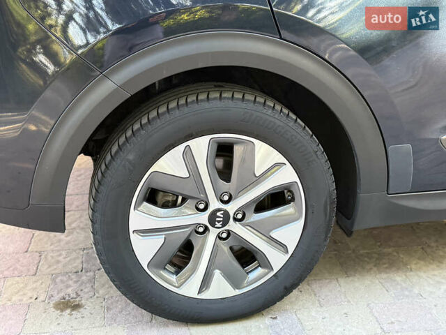 Синий Киа Niro, объемом двигателя 0 л и пробегом 131 тыс. км за 17999 $, фото 18 на Automoto.ua