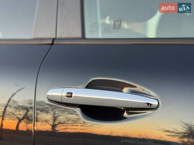 Синий Киа Niro, объемом двигателя 0 л и пробегом 142 тыс. км за 17500 $, фото 40 на Automoto.ua