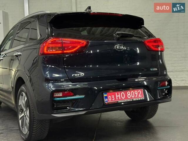 Синій Кіа Niro, об'ємом двигуна 0 л та пробігом 90 тис. км за 19989 $, фото 5 на Automoto.ua