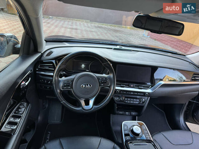 Синій Кіа Niro, об'ємом двигуна 0 л та пробігом 170 тис. км за 17999 $, фото 31 на Automoto.ua