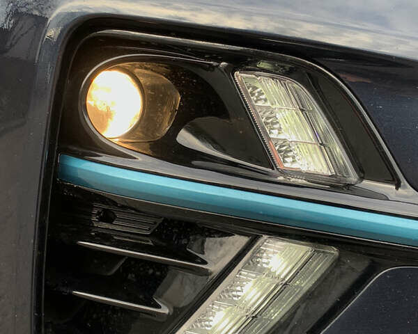 Синий Киа Niro, объемом двигателя 0 л и пробегом 104 тыс. км за 19150 $, фото 7 на Automoto.ua