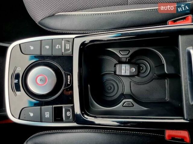 Синий Киа Niro, объемом двигателя 0 л и пробегом 67 тыс. км за 19399 $, фото 45 на Automoto.ua