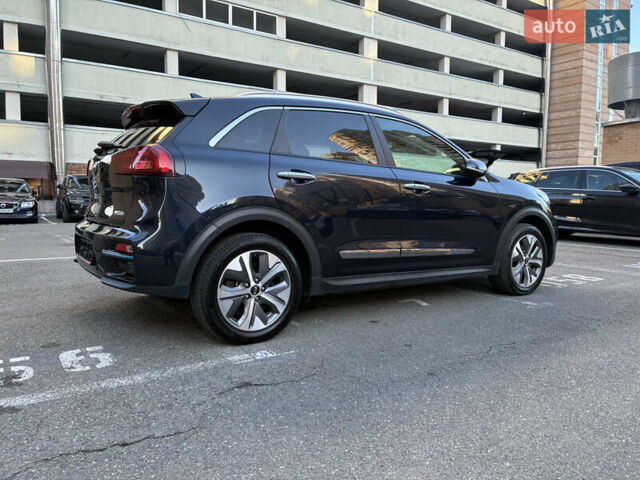 Киа Niro 2020 в Киеве на Automoto.ua Синий Киа Niro, объемом двигателя 0 л и пробегом 131 тыс. км за 17999 $, фото 18 на Automoto.ua