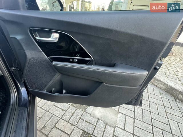 Синий Киа Niro, объемом двигателя 0 л и пробегом 92 тыс. км за 18799 $, фото 51 на Automoto.ua