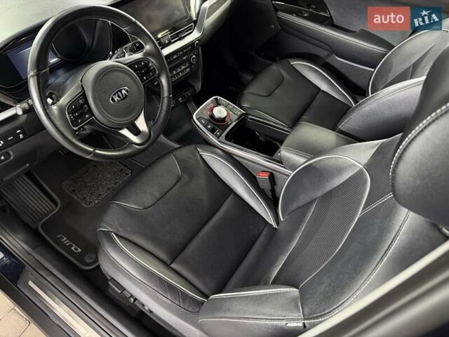 Синій Кіа Niro, об'ємом двигуна 0 л та пробігом 144 тис. км за 18799 $, фото 25 на Automoto.ua
