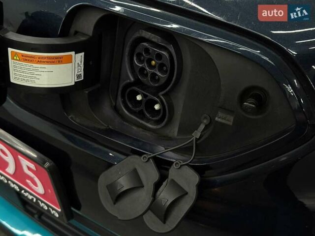 Синий Киа Niro, объемом двигателя 0 л и пробегом 90 тыс. км за 18427 $, фото 6 на Automoto.ua