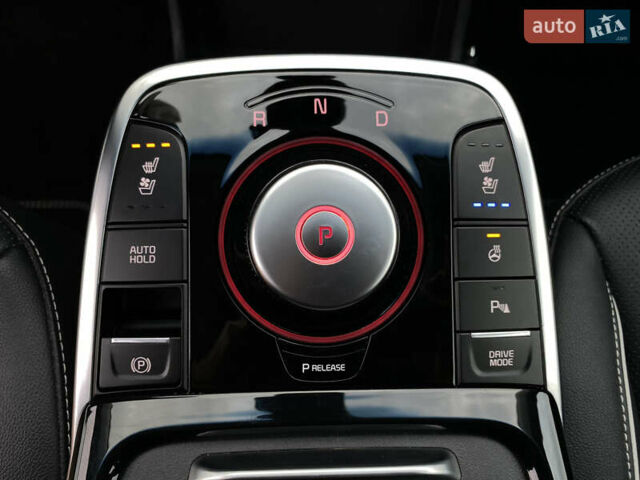 Синій Кіа Niro, об'ємом двигуна 0 л та пробігом 138 тис. км за 21200 $, фото 5 на Automoto.ua