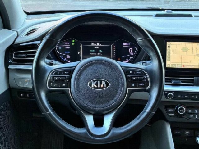 Синій Кіа Niro, об'ємом двигуна 1.6 л та пробігом 37 тис. км за 10100 $, фото 9 на Automoto.ua