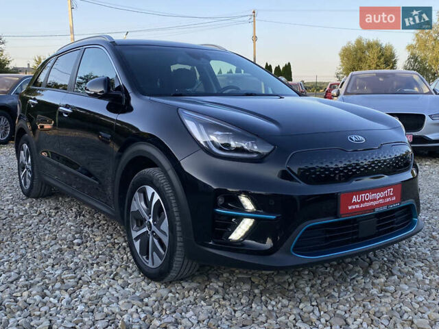 Киа Niro 2020 в Львове на Automoto.ua Синий Киа Niro, объемом двигателя 0 л и пробегом 106 тыс. км за 20900 $, фото 26 на Automoto.ua