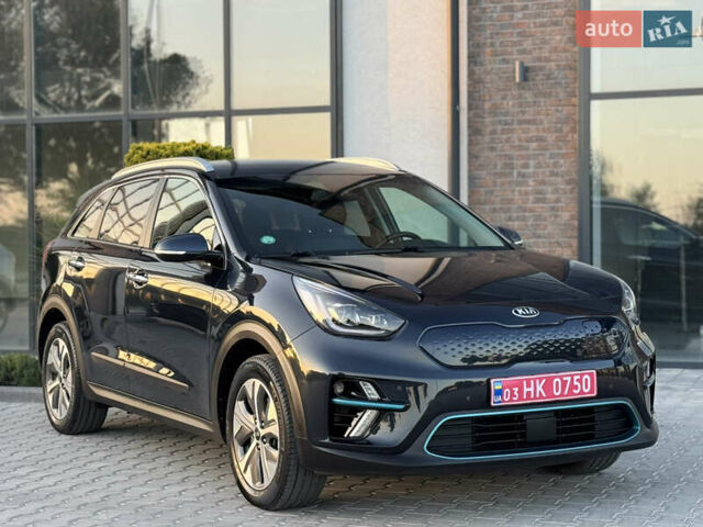 Синий Киа Niro, объемом двигателя 0 л и пробегом 129 тыс. км за 18800 $, фото 17 на Automoto.ua