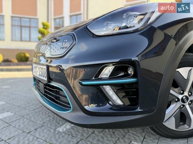 Синий Киа Niro, объемом двигателя 0 л и пробегом 78 тыс. км за 20950 $, фото 28 на Automoto.ua