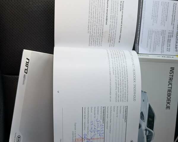 Киа Niro 2020 в Луцке на Automoto.ua Синий Киа Niro, объемом двигателя 0 л и пробегом 157 тыс. км за 19700 $, фото 57 на Automoto.ua