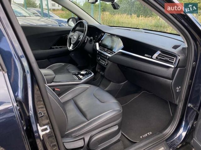 Киа Niro 2020 в Львове на Automoto.ua Синий Киа Niro, объемом двигателя 0 л и пробегом 97 тыс. км за 20950 $, фото 62 на Automoto.ua