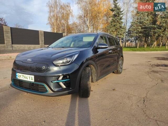 Синій Кіа Niro, об'ємом двигуна 0 л та пробігом 120 тис. км за 19890 $, фото 7 на Automoto.ua