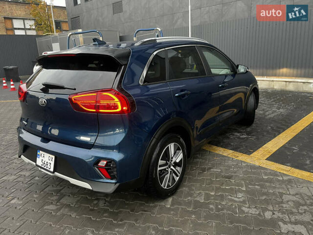 Синий Киа Niro, объемом двигателя 1.58 л и пробегом 58 тыс. км за 24500 $, фото 12 на Automoto.ua