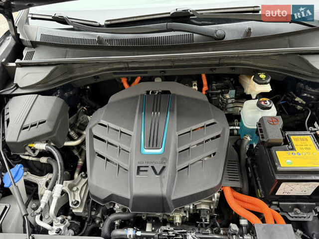 Синій Кіа Niro, об'ємом двигуна 0 л та пробігом 158 тис. км за 18600 $, фото 33 на Automoto.ua