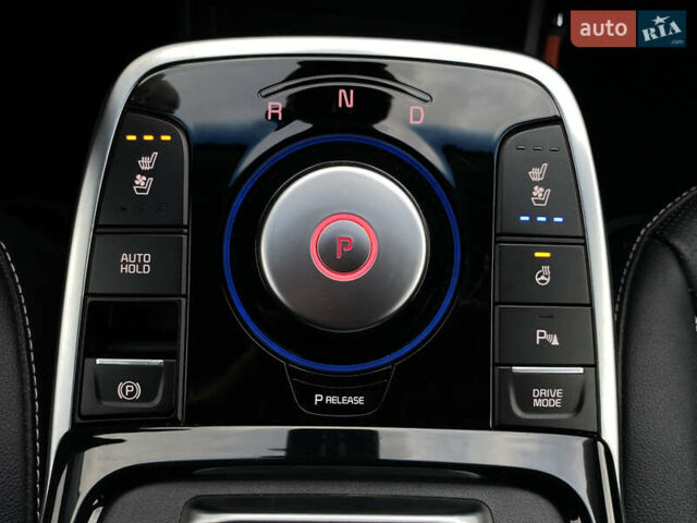 Синій Кіа Niro, об'ємом двигуна 0 л та пробігом 138 тис. км за 21200 $, фото 74 на Automoto.ua