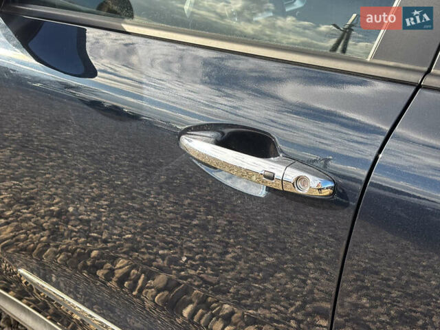 Синий Киа Niro, объемом двигателя 0 л и пробегом 76 тыс. км за 19999 $, фото 13 на Automoto.ua