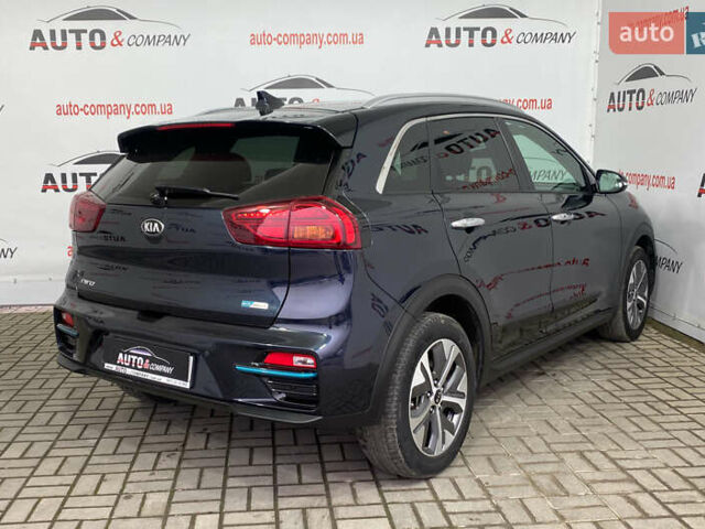 Синій Кіа Niro, об'ємом двигуна 0 л та пробігом 101 тис. км за 20950 $, фото 2 на Automoto.ua
