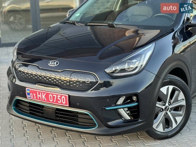 Синий Киа Niro, объемом двигателя 0 л и пробегом 129 тыс. км за 18800 $, фото 12 на Automoto.ua