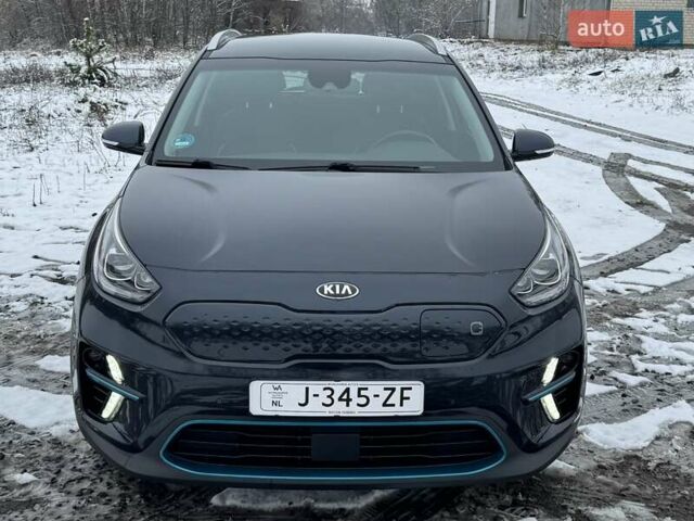 Синій Кіа Niro, об'ємом двигуна 0 л та пробігом 134 тис. км за 19300 $, фото 31 на Automoto.ua