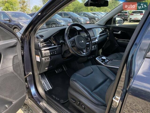 Синій Кіа Niro, об'ємом двигуна 0 л та пробігом 75 тис. км за 23900 $, фото 31 на Automoto.ua