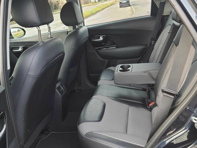 Синий Киа Niro, объемом двигателя 0 л и пробегом 108 тыс. км за 19900 $, фото 16 на Automoto.ua