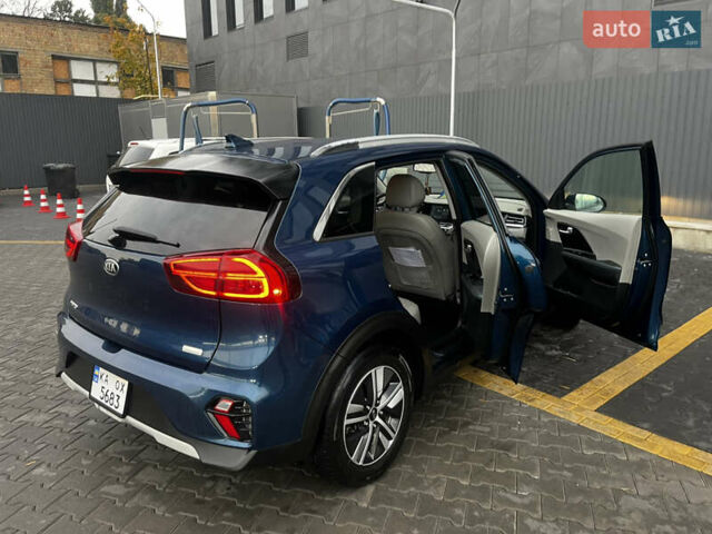 Синий Киа Niro, объемом двигателя 1.58 л и пробегом 58 тыс. км за 24500 $, фото 13 на Automoto.ua