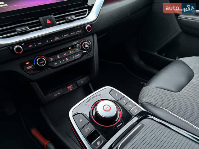 Синий Киа Niro, объемом двигателя 0 л и пробегом 125 тыс. км за 19600 $, фото 53 на Automoto.ua