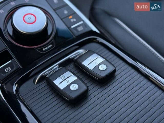 Синий Киа Niro, объемом двигателя 0 л и пробегом 78 тыс. км за 20950 $, фото 121 на Automoto.ua