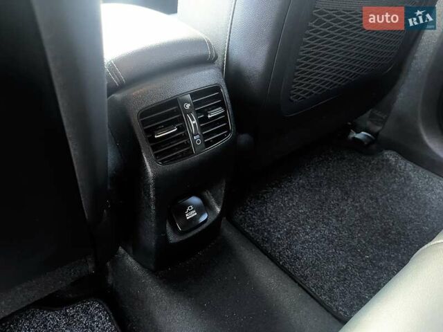 Синій Кіа Niro, об'ємом двигуна 0 л та пробігом 84 тис. км за 18500 $, фото 38 на Automoto.ua